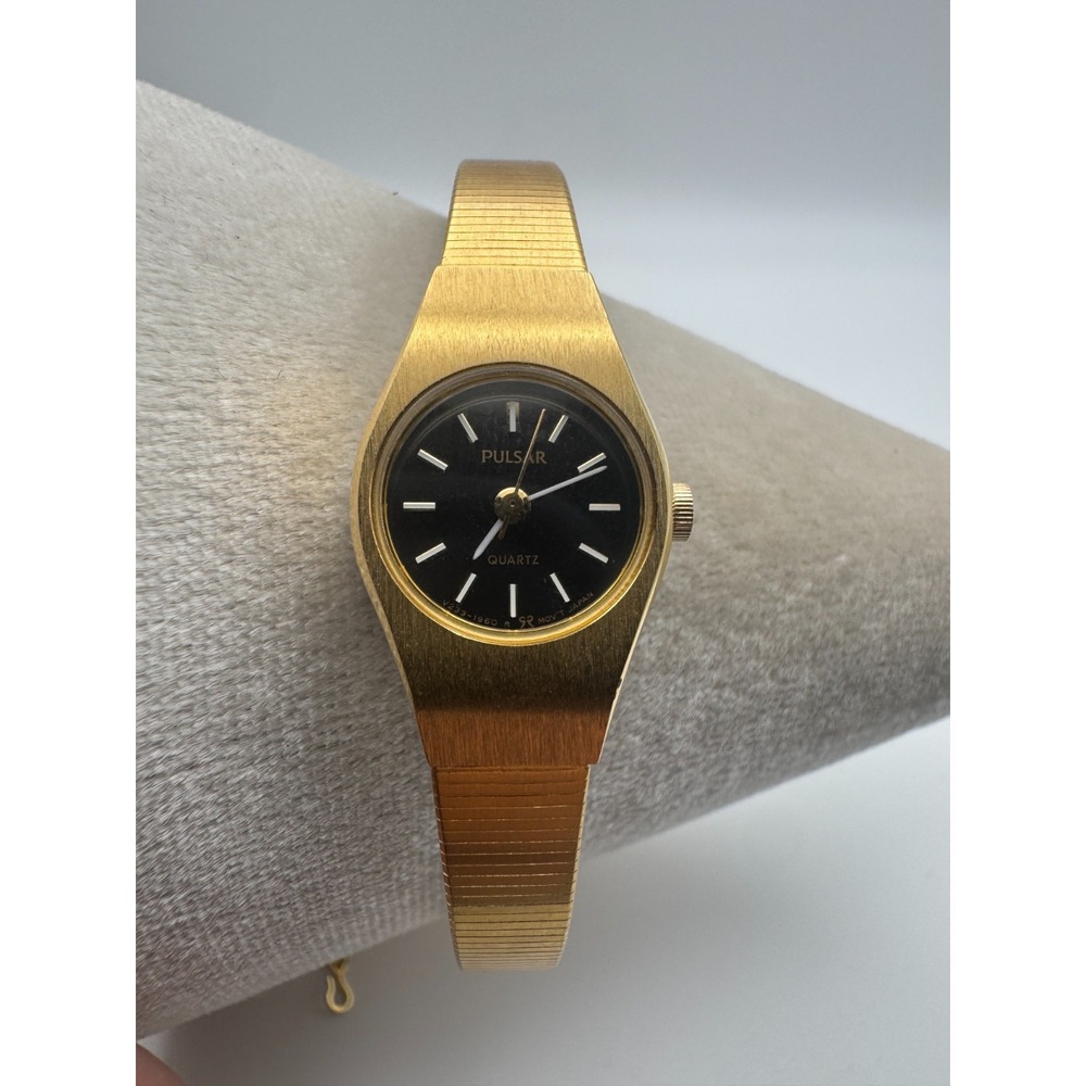 Vintage Pulsar Watch Ladies Gold Tone Black Dial NOS Working